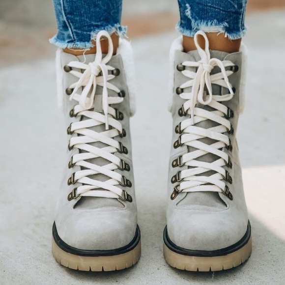 NWT Oasis Society Shearling Lace Up Sherpa Lined Hiking Boots - Picture 6 of 9